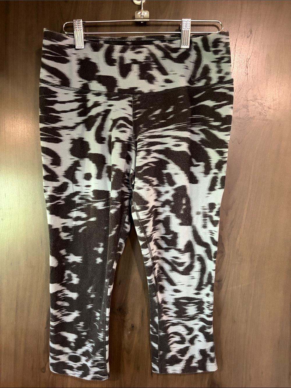 Nike dri-fit black and gray capri leggings